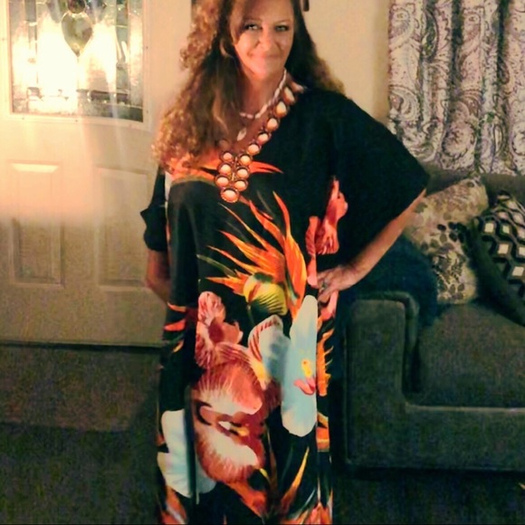 Meet your Posher, Susan - Picture 2 of 8